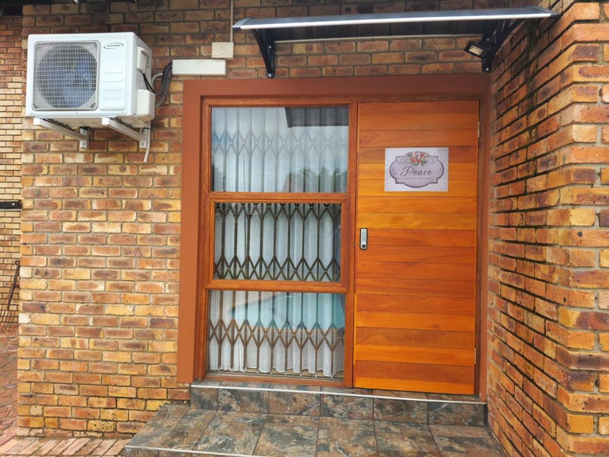 Twins Guest House Astoni バンダービールパーク エクステリア 写真
