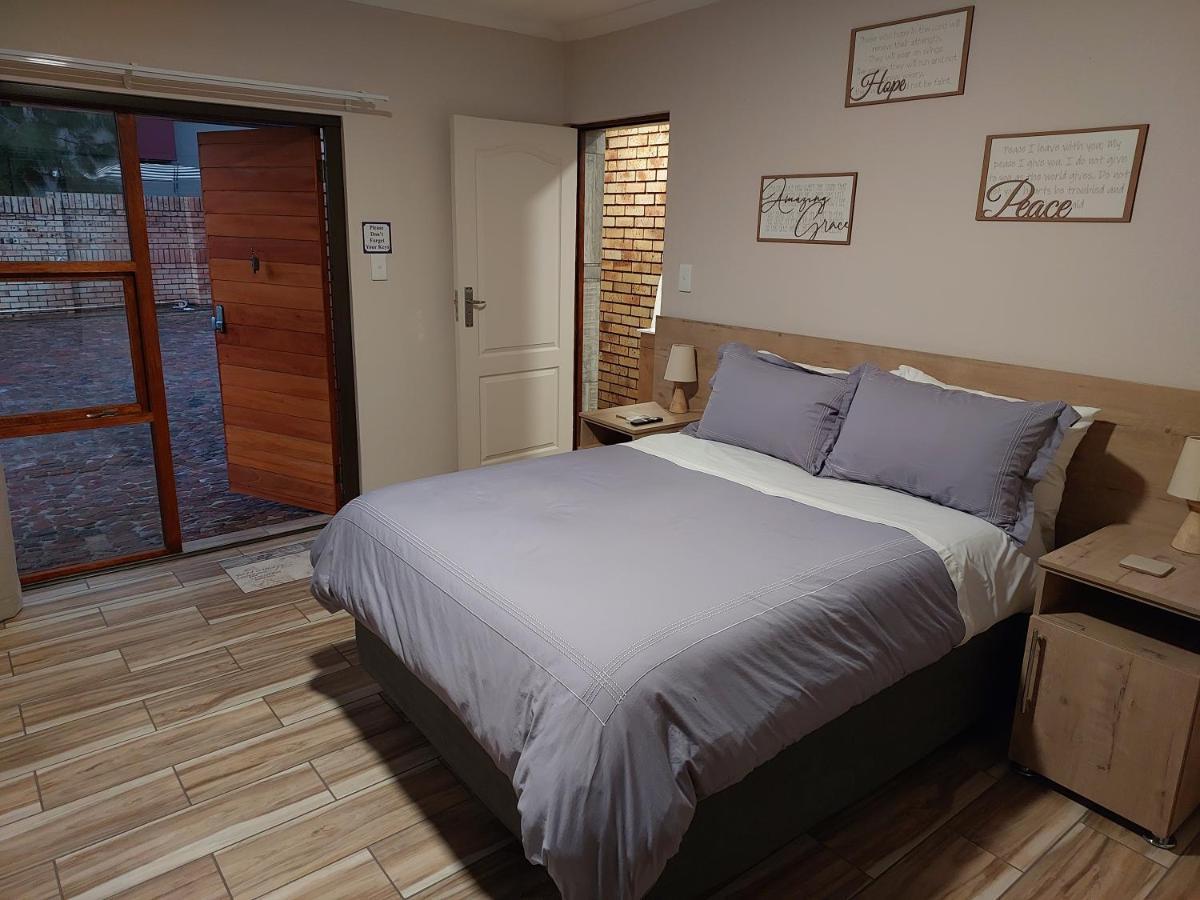 Twins Guest House Astoni バンダービールパーク 部屋 写真
