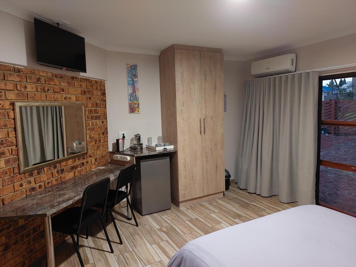 Twins Guest House Astoni バンダービールパーク 部屋 写真