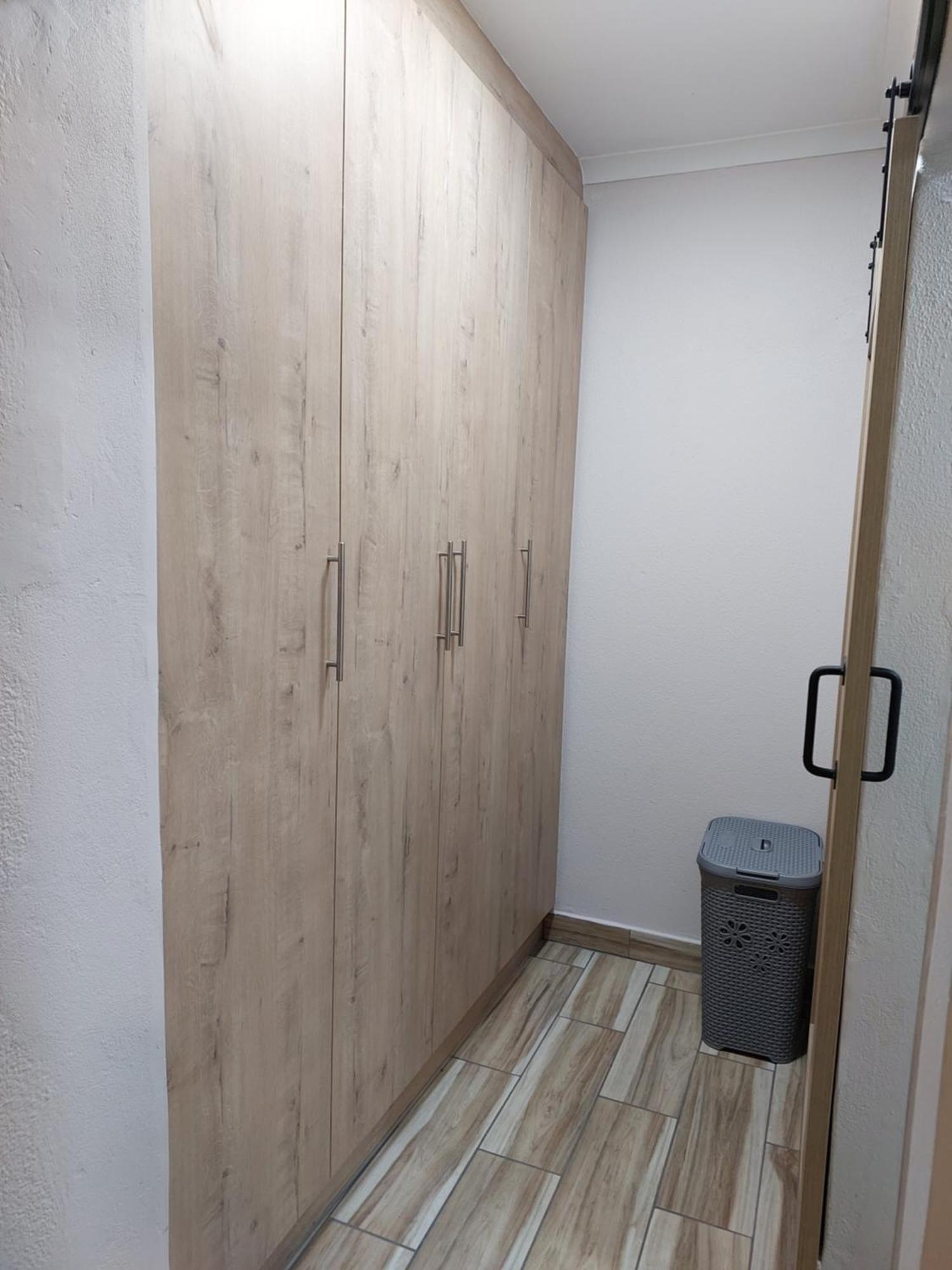 Twins Guest House Astoni バンダービールパーク 部屋 写真