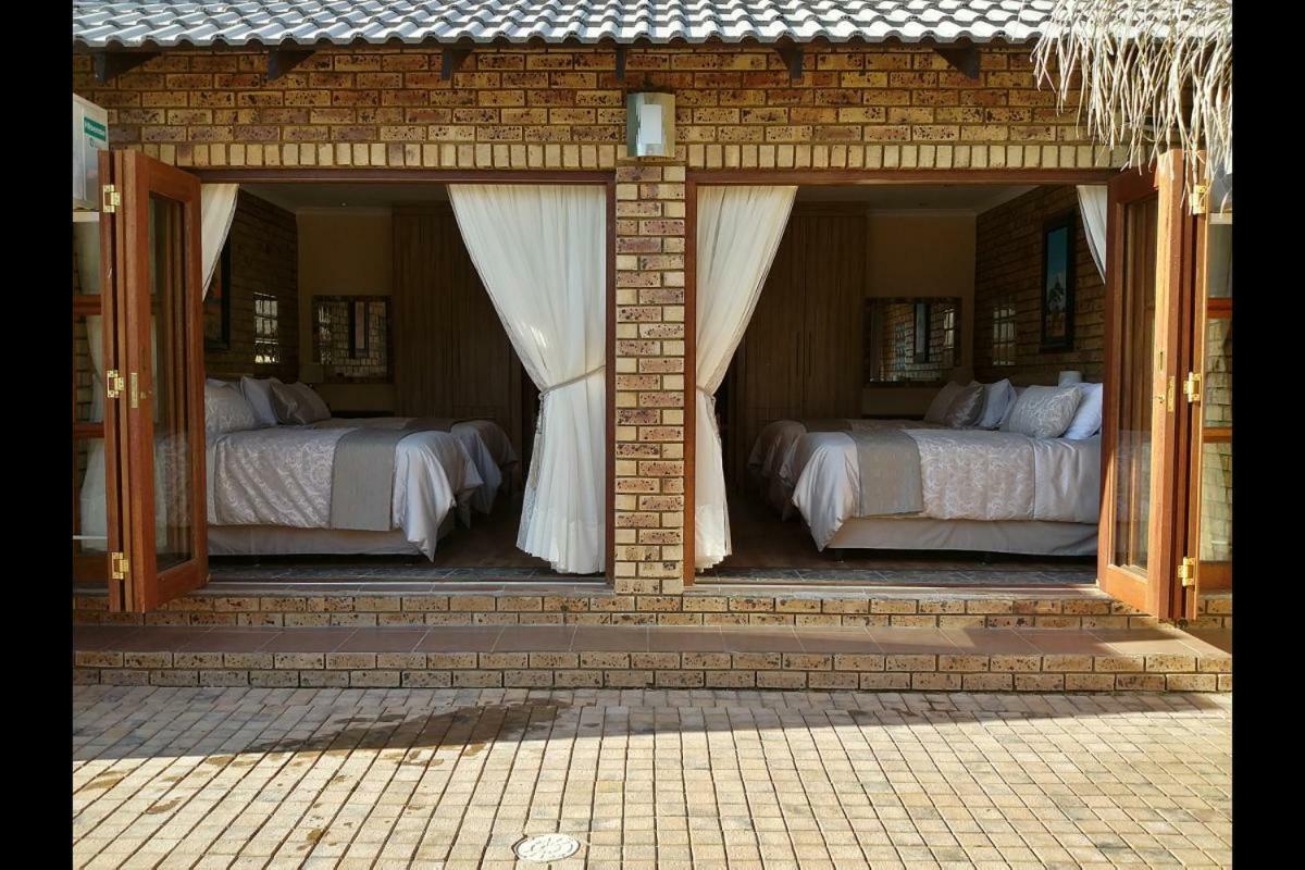 Twins Guest House Astoni バンダービールパーク エクステリア 写真